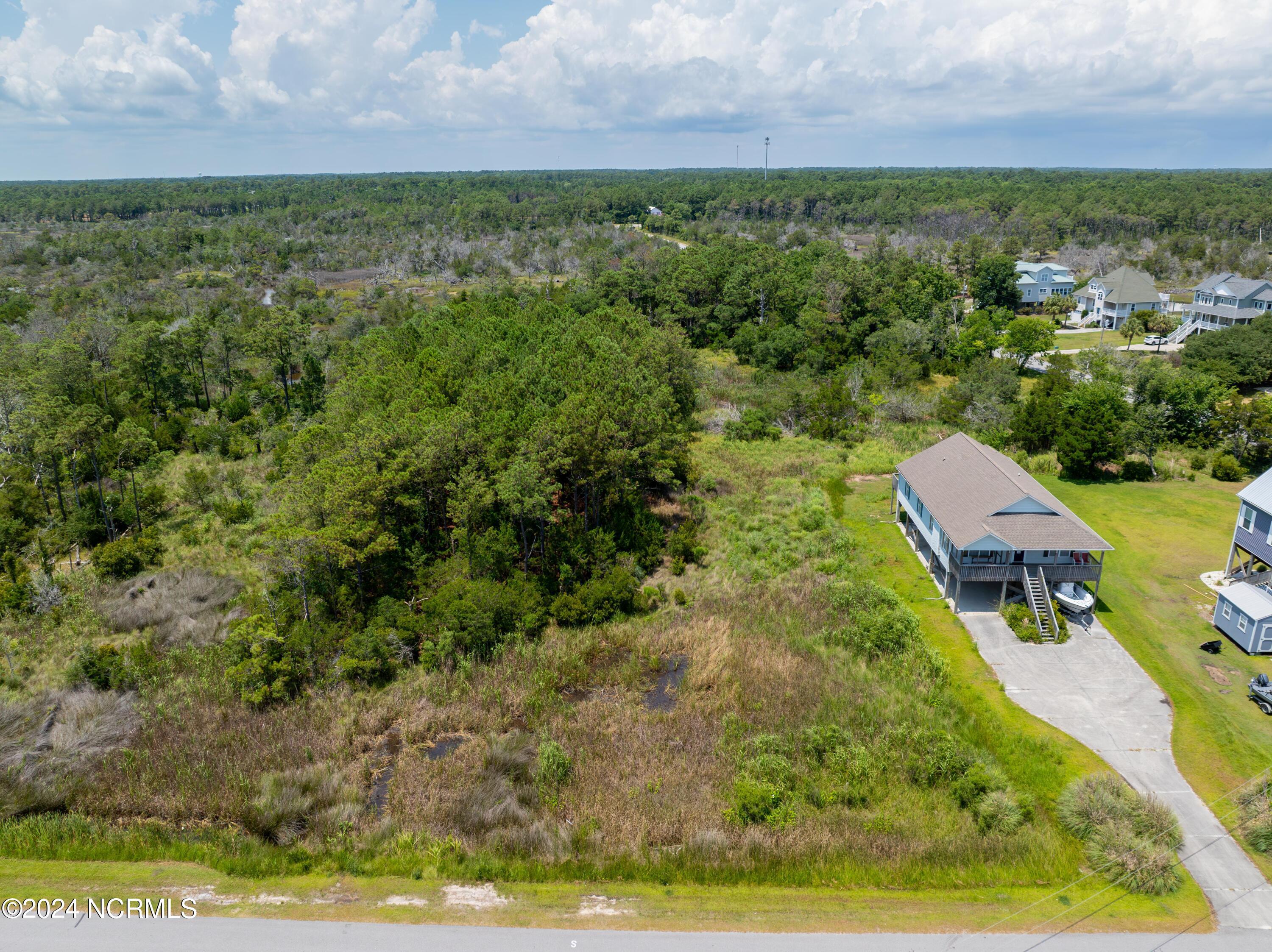 Image 4: 208 and 210 Waterway Drive - Aerials - E