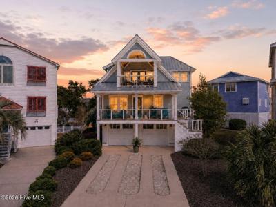 114 Leeward Court