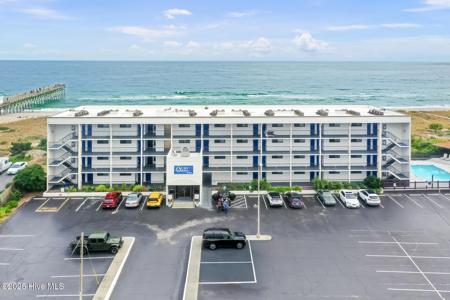 711 S Lumina Avenue Unit 111