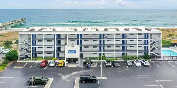 711 S Lumina Avenue Unit 111
