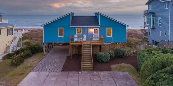 2111 Ocean Drive