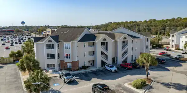 625 Spencer Farlow Drive Unit 31