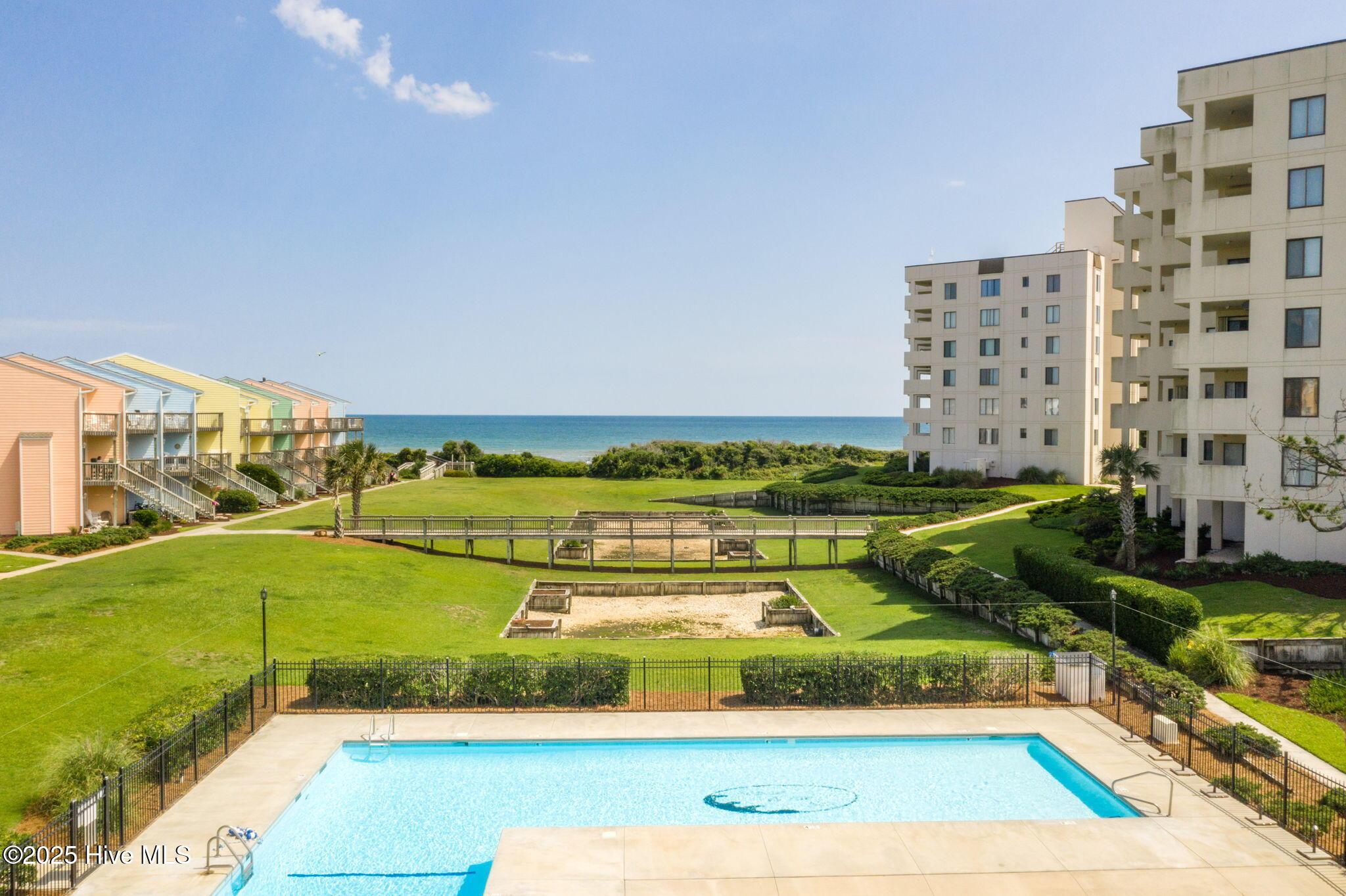 Image 2: Swimming Pool and Ocean View