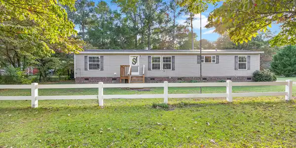 208 Shoshone Trail