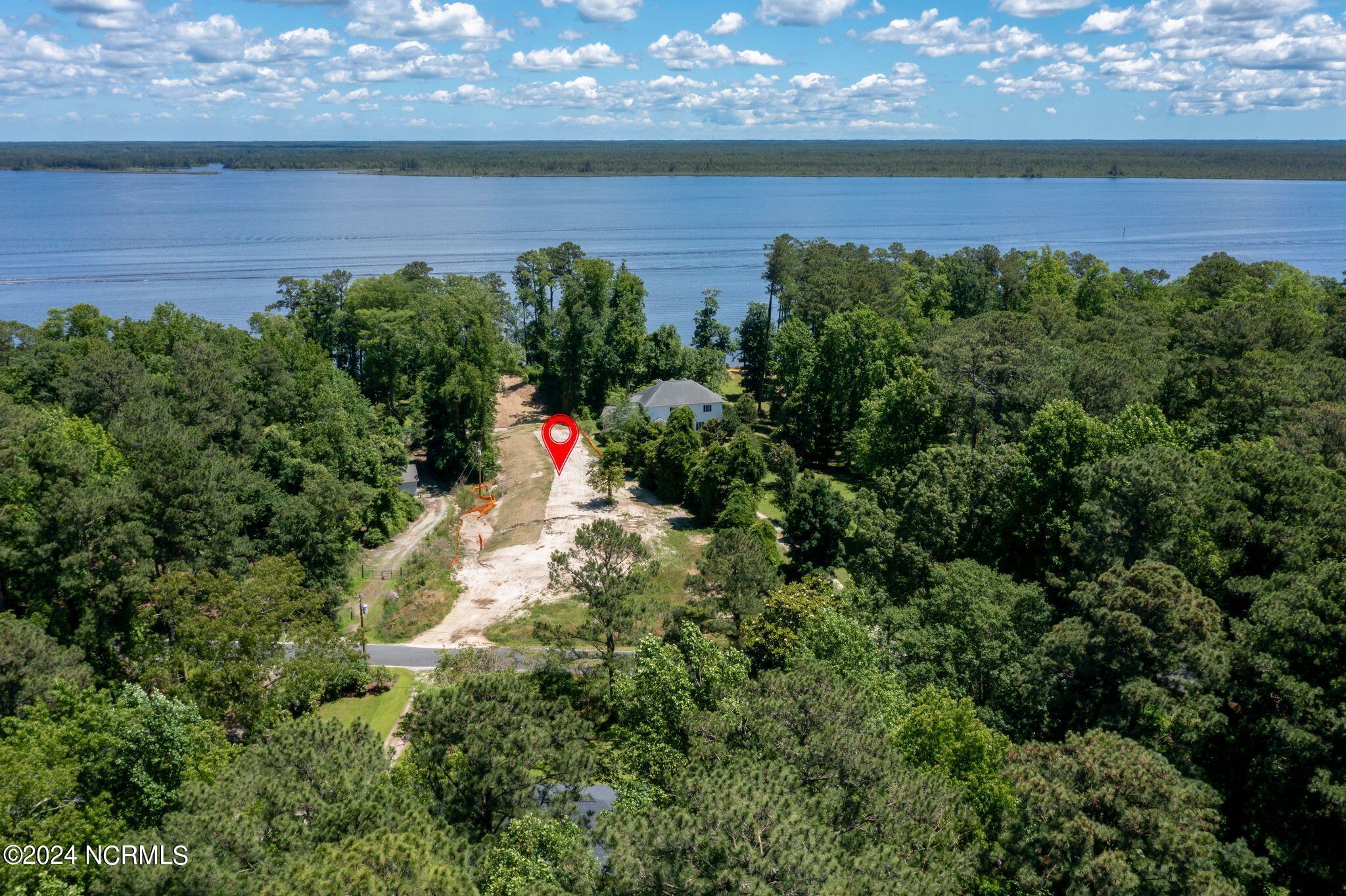 Image 2: Lot View