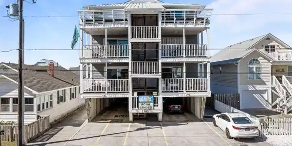 1305 Carolina Beach Avenue N Unit Apt 1a