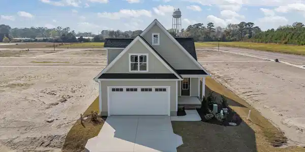 Image 4: 3-web-or-mls-DJI_20260323154006_0080_D