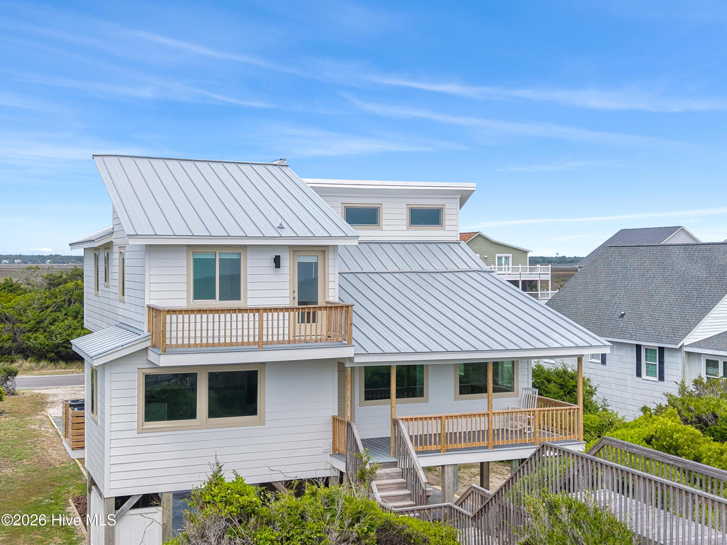 Image 3: 645CaswellBeachRd - 28