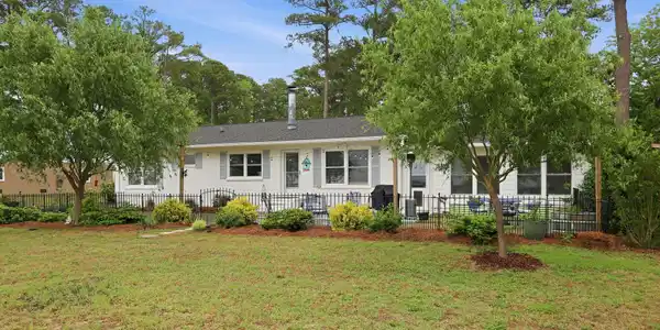 304 Sunnyside Drive
