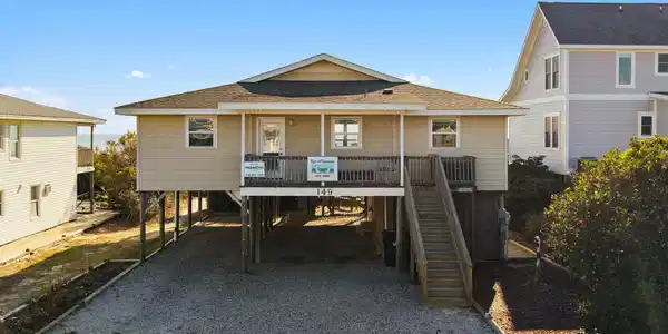 149 Ocean Boulevard W