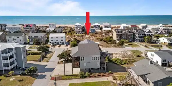 106 Willis Avenue Unit A