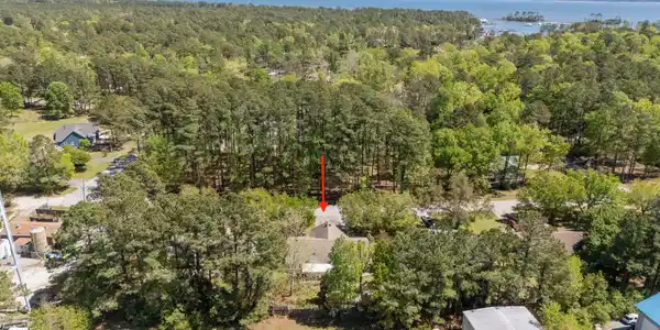 Image 4: 12-web-or-mls-DJI_20260410135558_0176_D