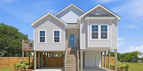 104 Flippers Cove Drive
