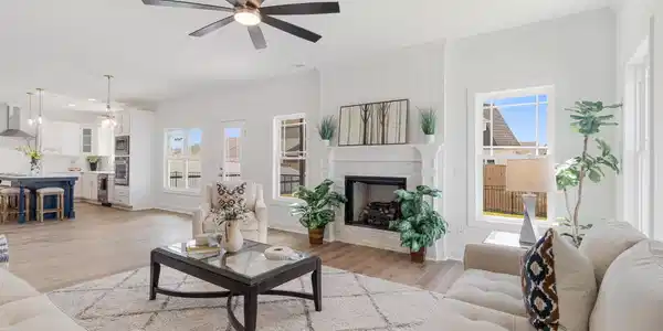 Image 3: Living room with Fireplace