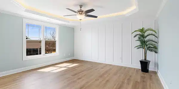 Image 4: Primary Bedroom