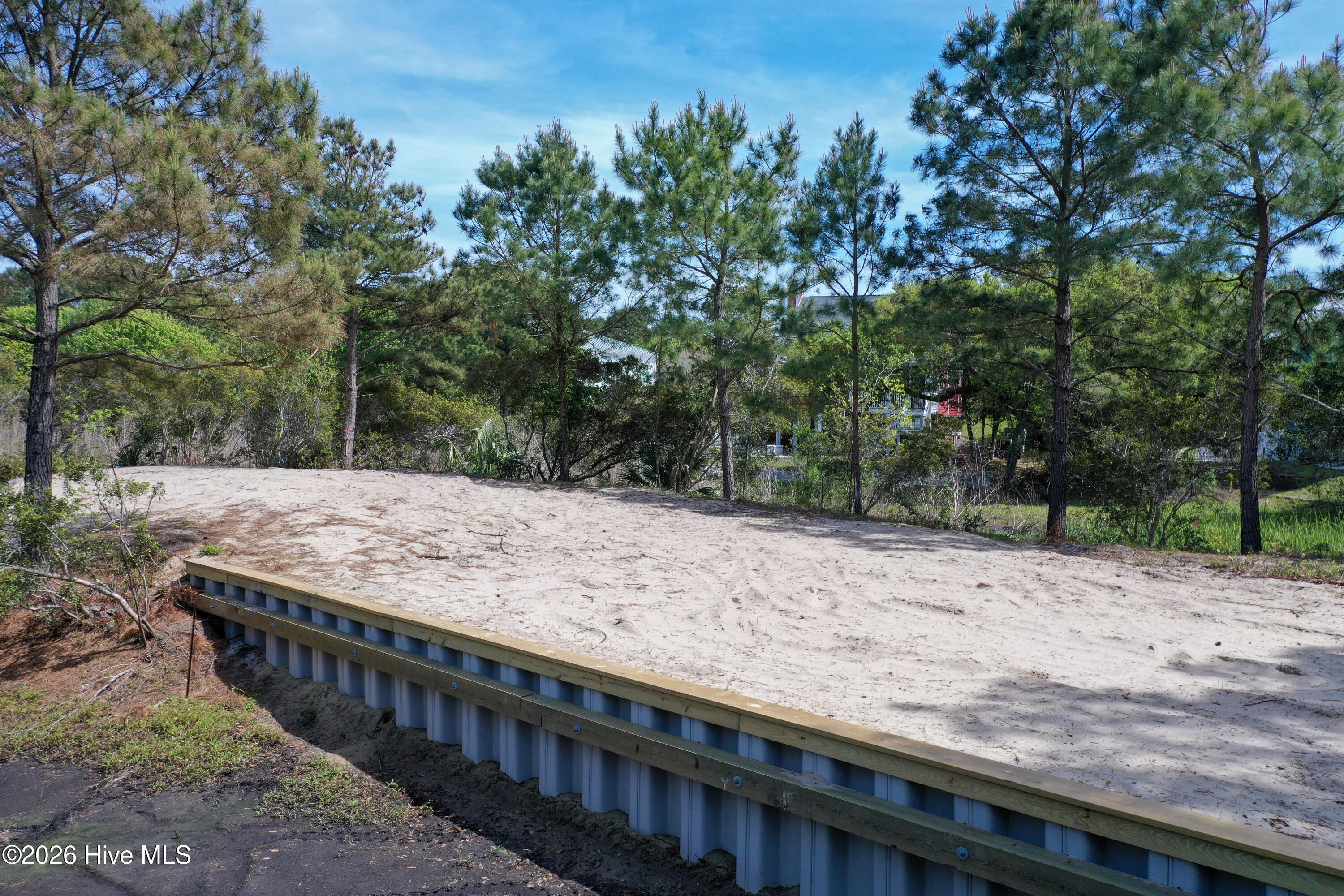 Image 3: 210 Shipwreck Lane