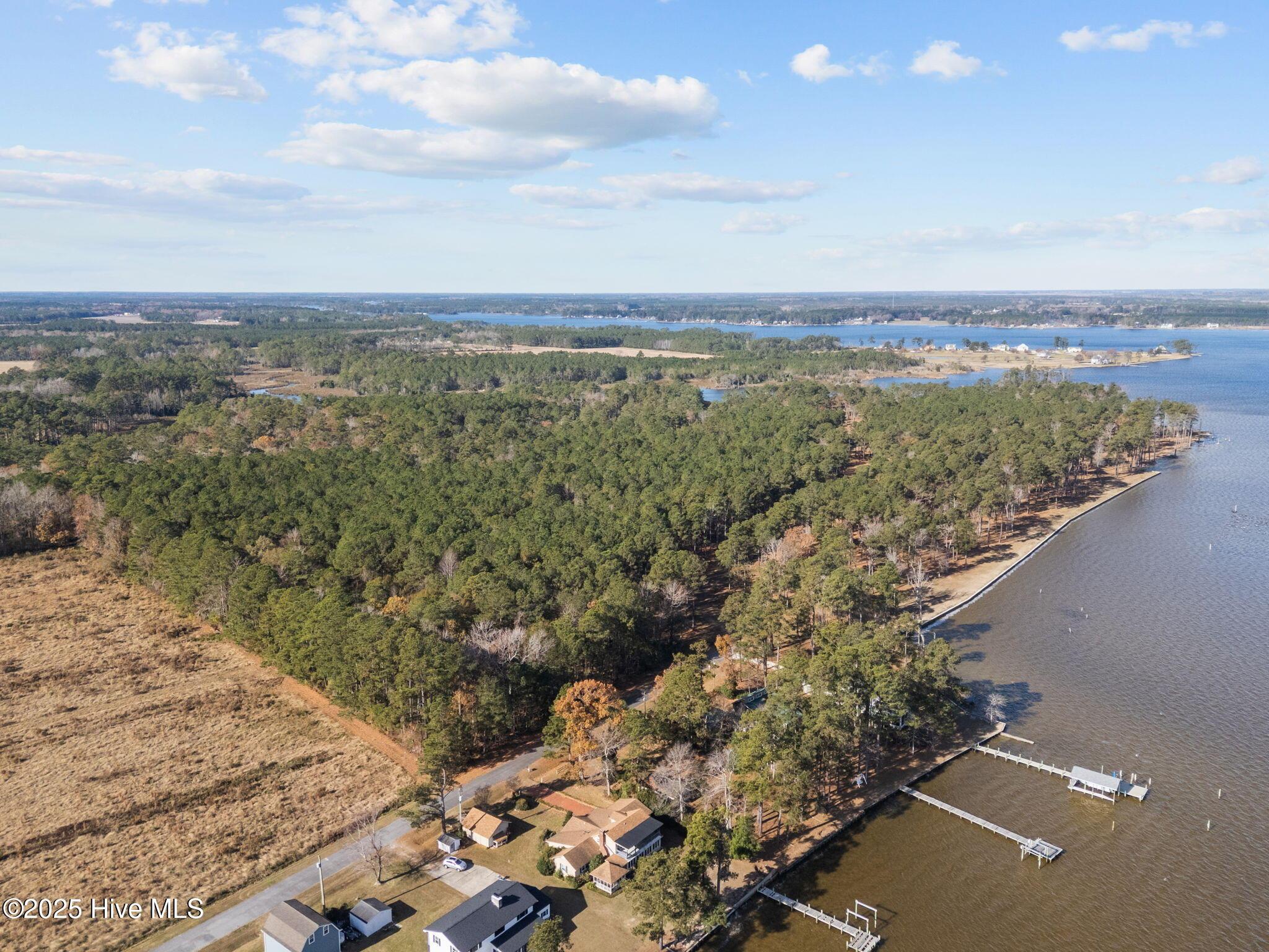 Image 2: 2-web-or-mls-DJI_20251011053438_0520_D