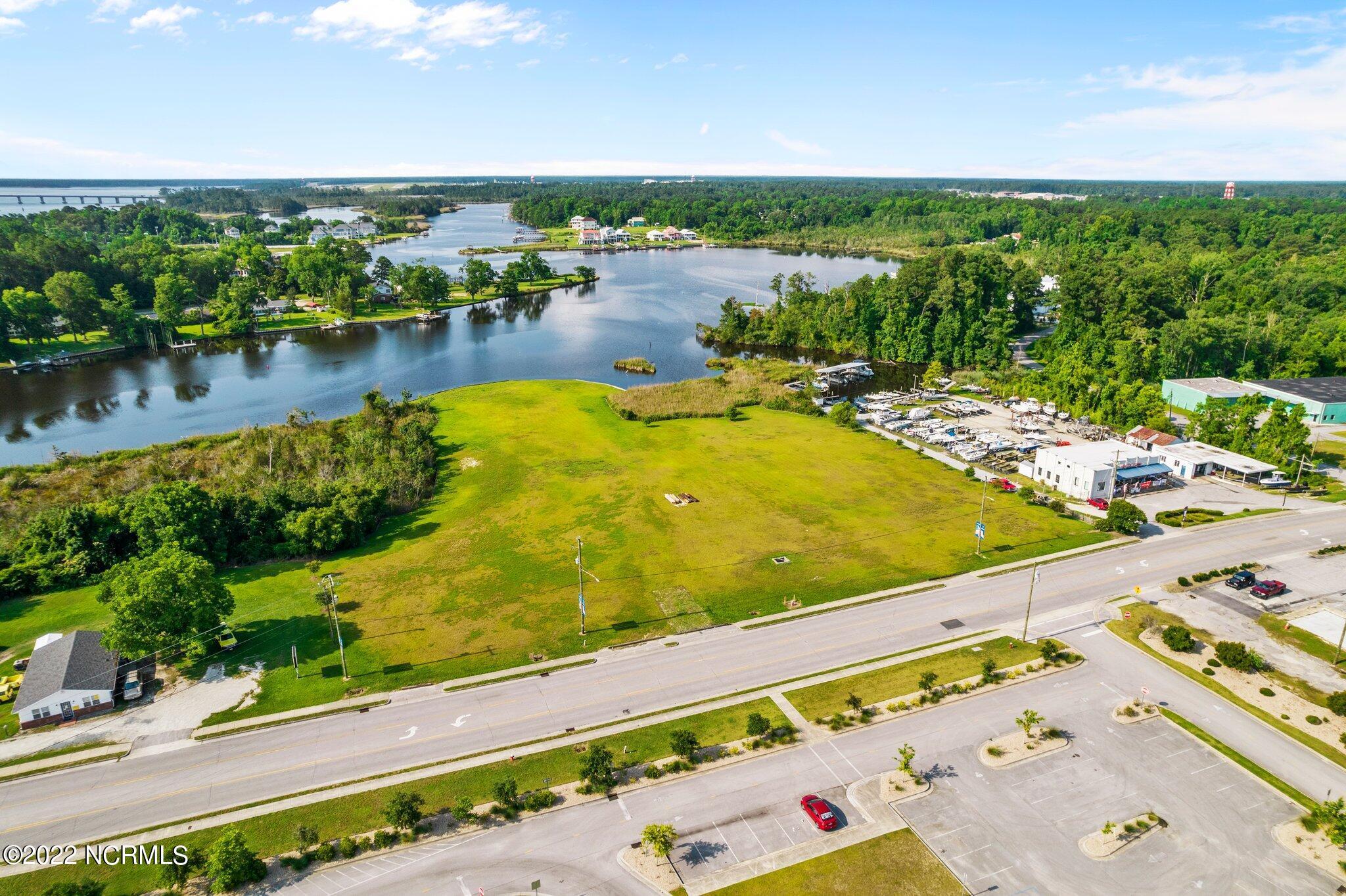 Image 2: 13-web-or-mls-DJI_0206