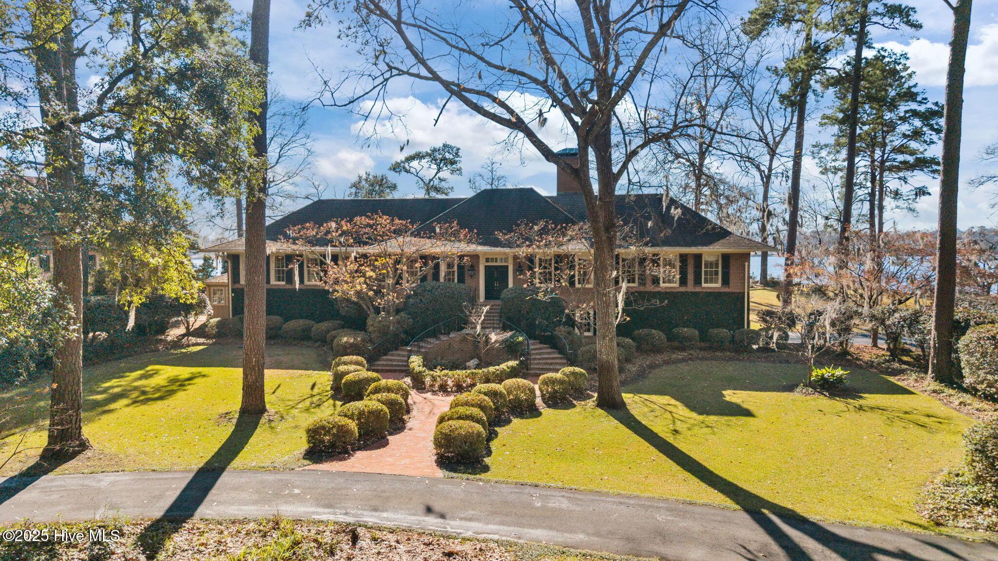 Image 1: Front of Home