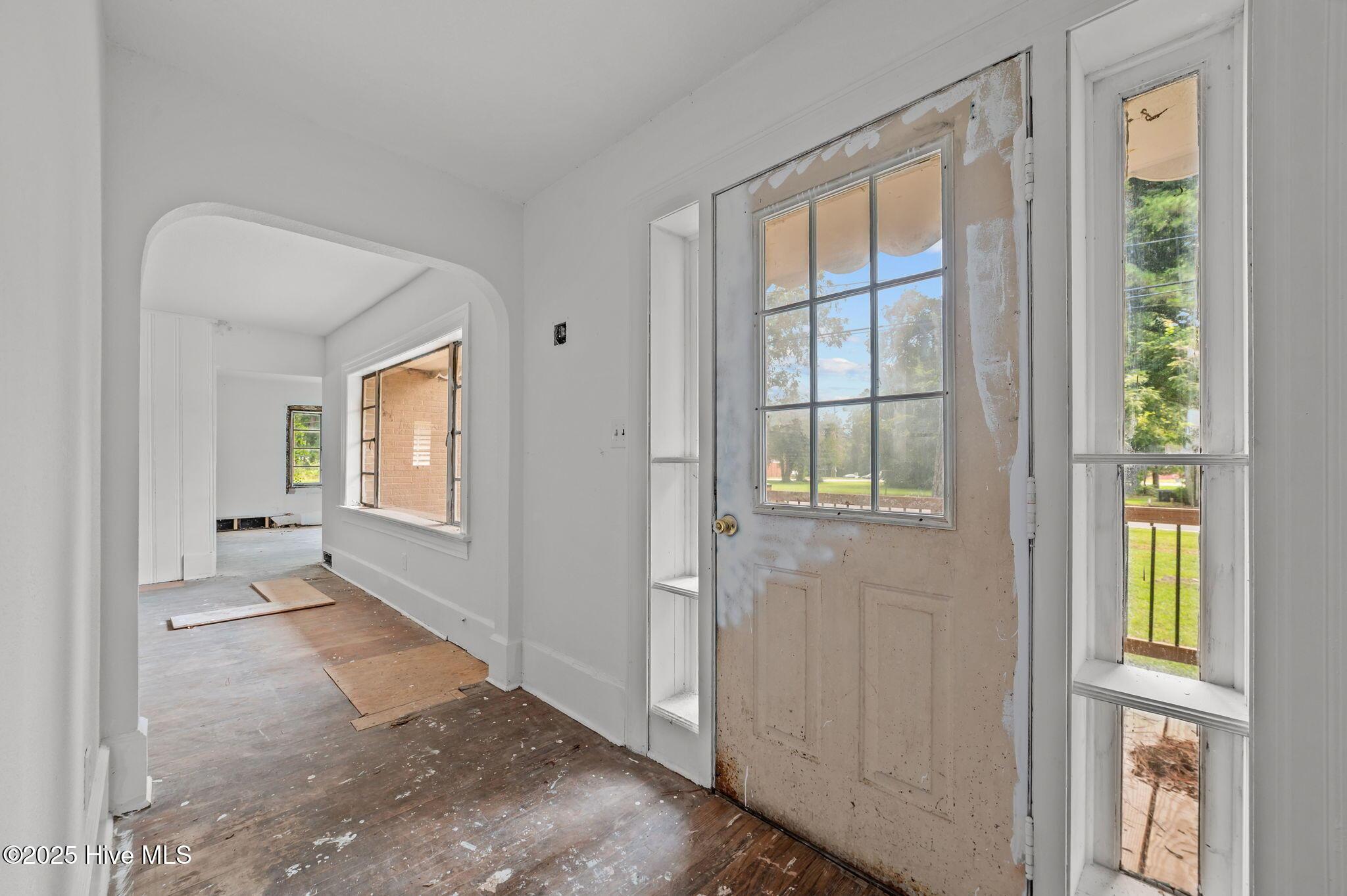 Image 3: 807 Roosevelt Avenue, Plymouth