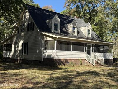 153 Kelly Drive