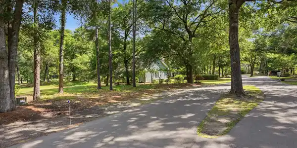 Image 3: 6_3173 windward village ln_006