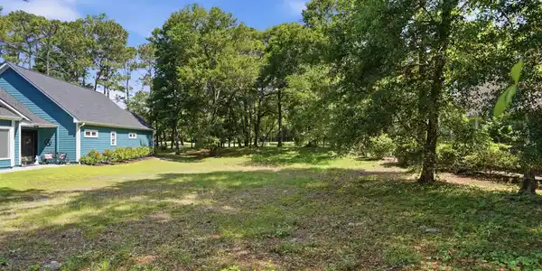 Image 4: 4_3173 windward village ln_004