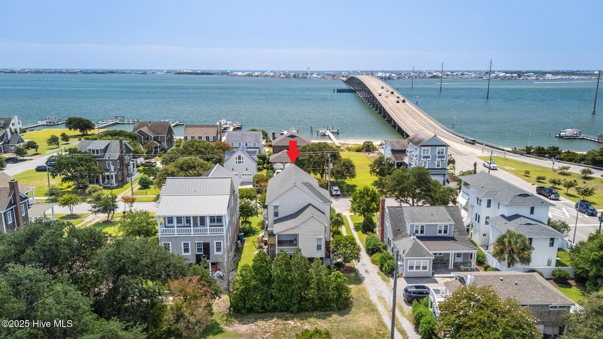 Image 4: 9 R-web-or-mls-DJI_20250829125928_0788_D