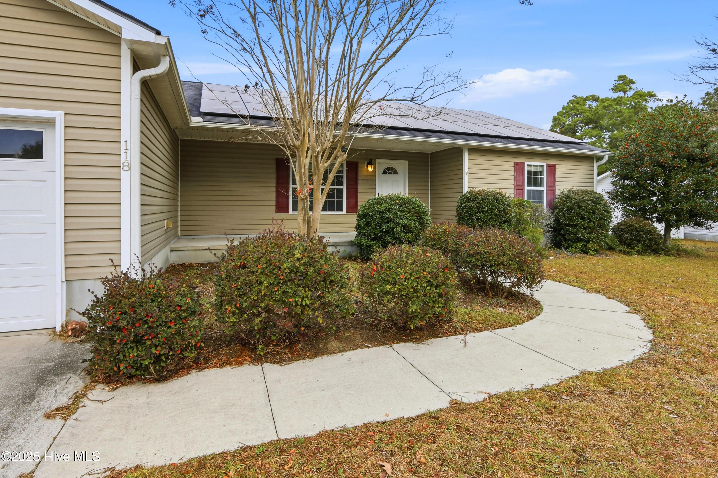 Image 4: 118 Magnolia Lane- 7