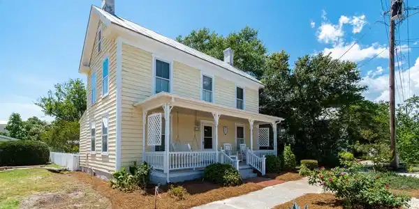 Image 3: 212 Broad Street