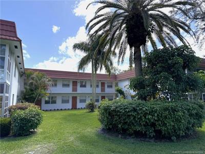 2600 SE Ocean Boulevard