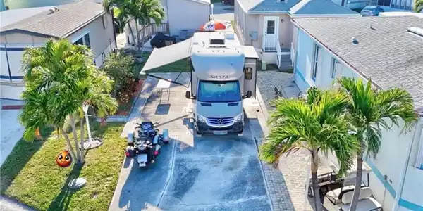 10701 S Ocean Drive