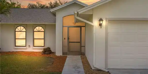 3111 SE Card Terrace