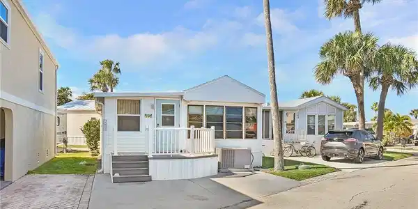 10725 S Ocean Drive