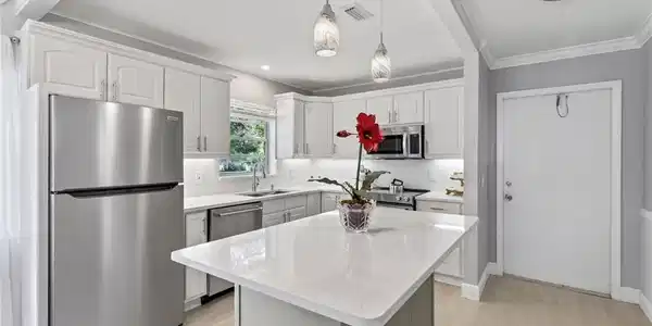 1225 NW 21st Street