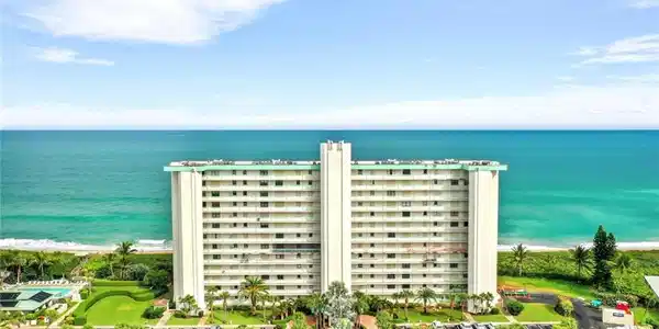 9940 S Ocean Drive