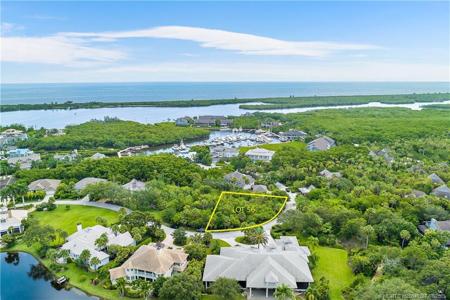 7750 SE Loblolly Bay Drive
