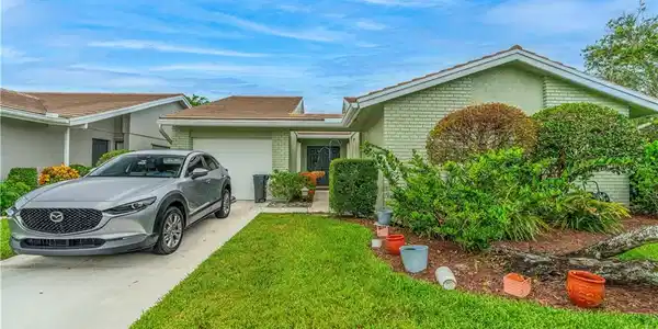 2471 SW Egret Pond Circle
