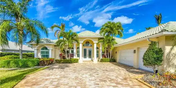 1716 Coconut Drive