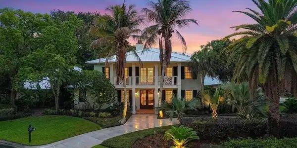 27 Lantana Lane