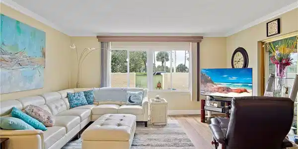 1800 SE Saint Lucie Boulevard