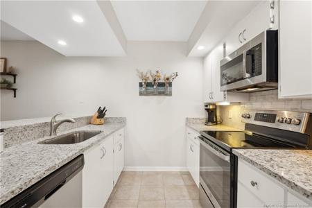 3086 SW Sunset Trace Circle