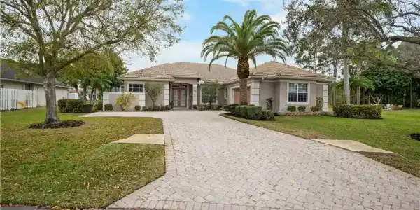 1081 SW Sand Oak Drive