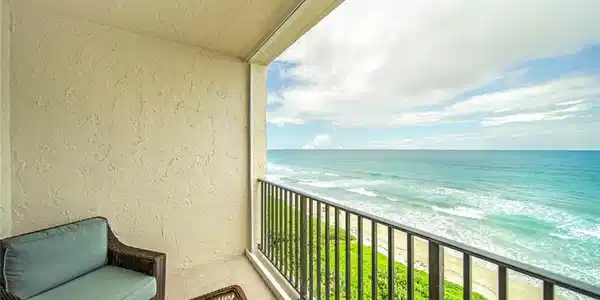 7400 S Ocean Drive