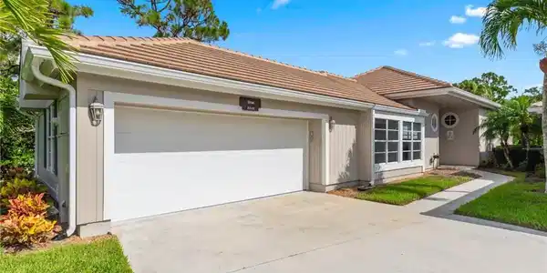 2245 NW Seagrass Drive NW