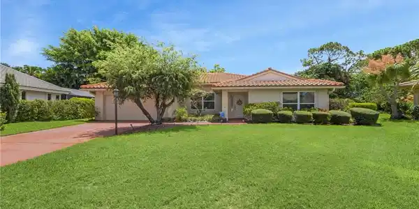 2361 SW Starling Drive