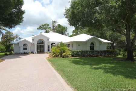 5535 SW Landing Creek Drive