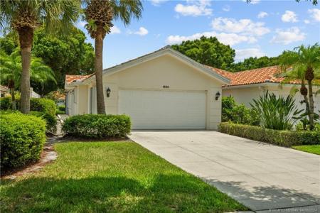 1555 SW Shady Lake Terrace