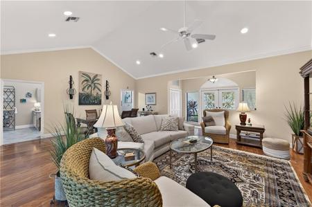 1596 NW Sweet Bay Circle