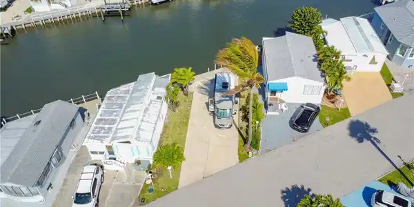 10701 S Ocean Drive
